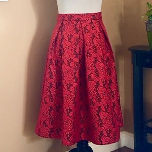 New pleated lace skirt